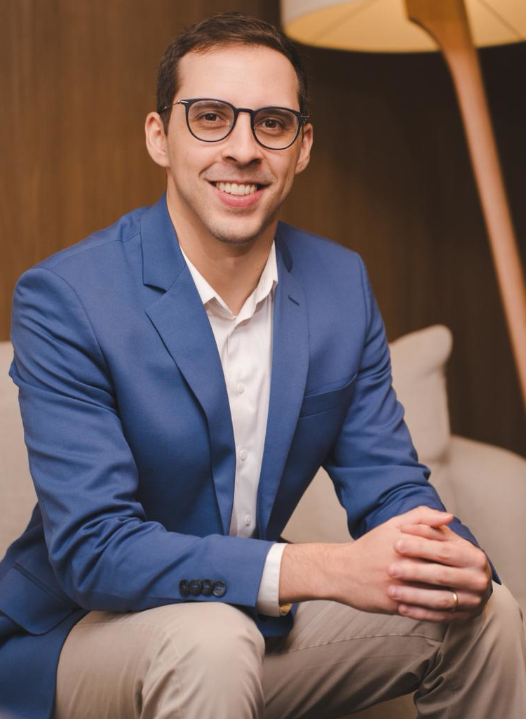 Dr. Irineu Neto